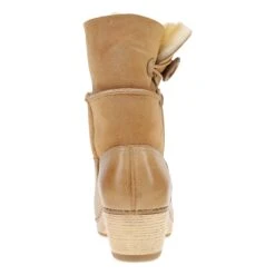 Dansko Lillith Honey Distressed -Modern Step Wear Store 2223581400 VIK