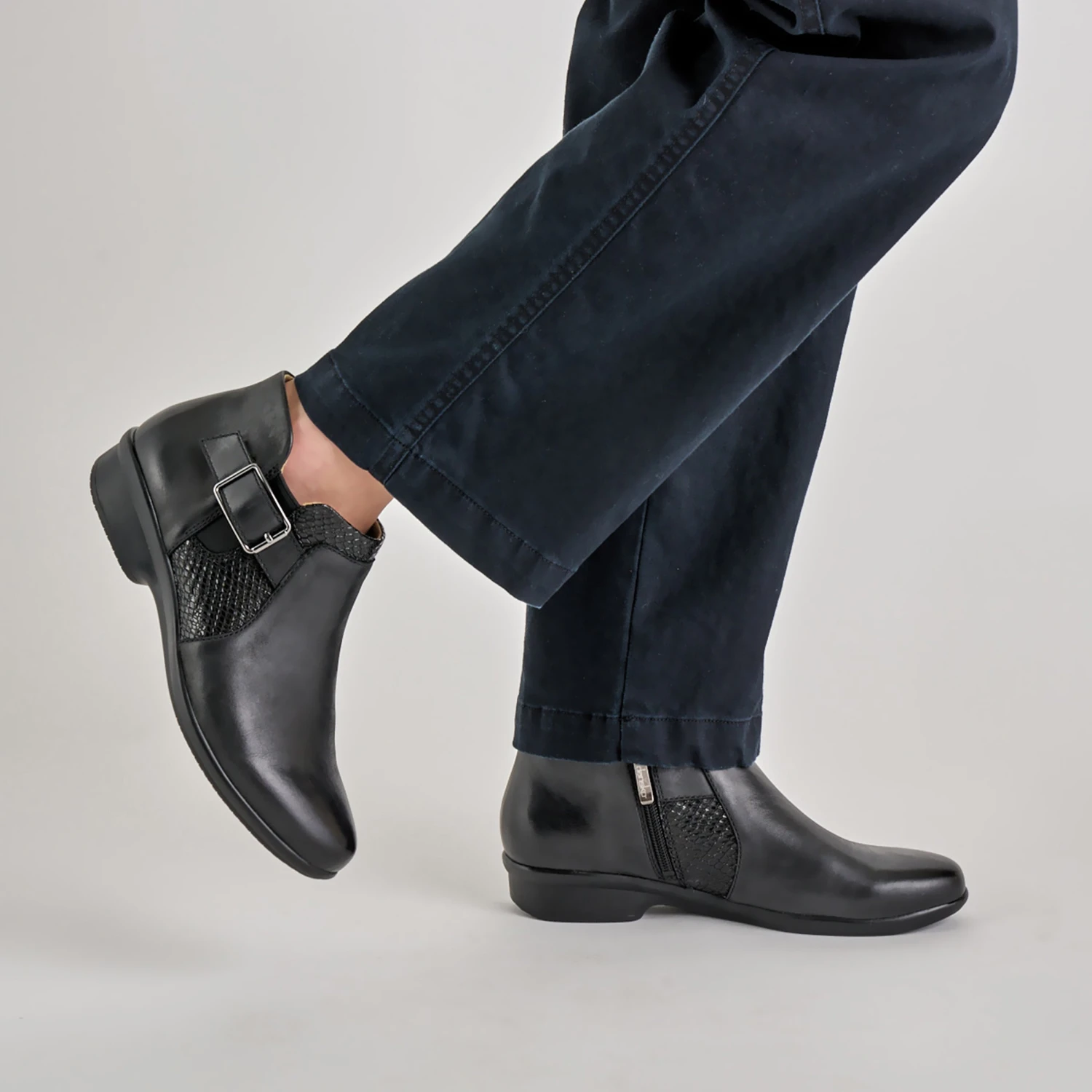 Dansko Carolyn Black Burnished Calf 8 Dansko Carolyn Black Burnished Calf - Image 6