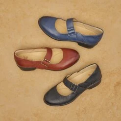 Dansko Collette Russet Burnished Nubuck -Modern Step Wear Store Collette PDP 2400x2400 5d813a39 9f53 4ebf ad8e 31ad00594304