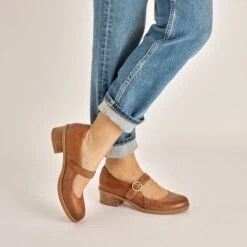 Dansko Deirdra Tan Waterproof Burnished -Modern Step Wear Store Deirdra Tan 0154 2400x2400 131505d1 2ac8 4398 8665 9fad5a117446