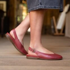 Lea Red Burnished Nappa -Modern Step Wear Store Lea Red PDP 1 2400x2400 a68c0162 0081 4fed bb76 c64ea849c1e5