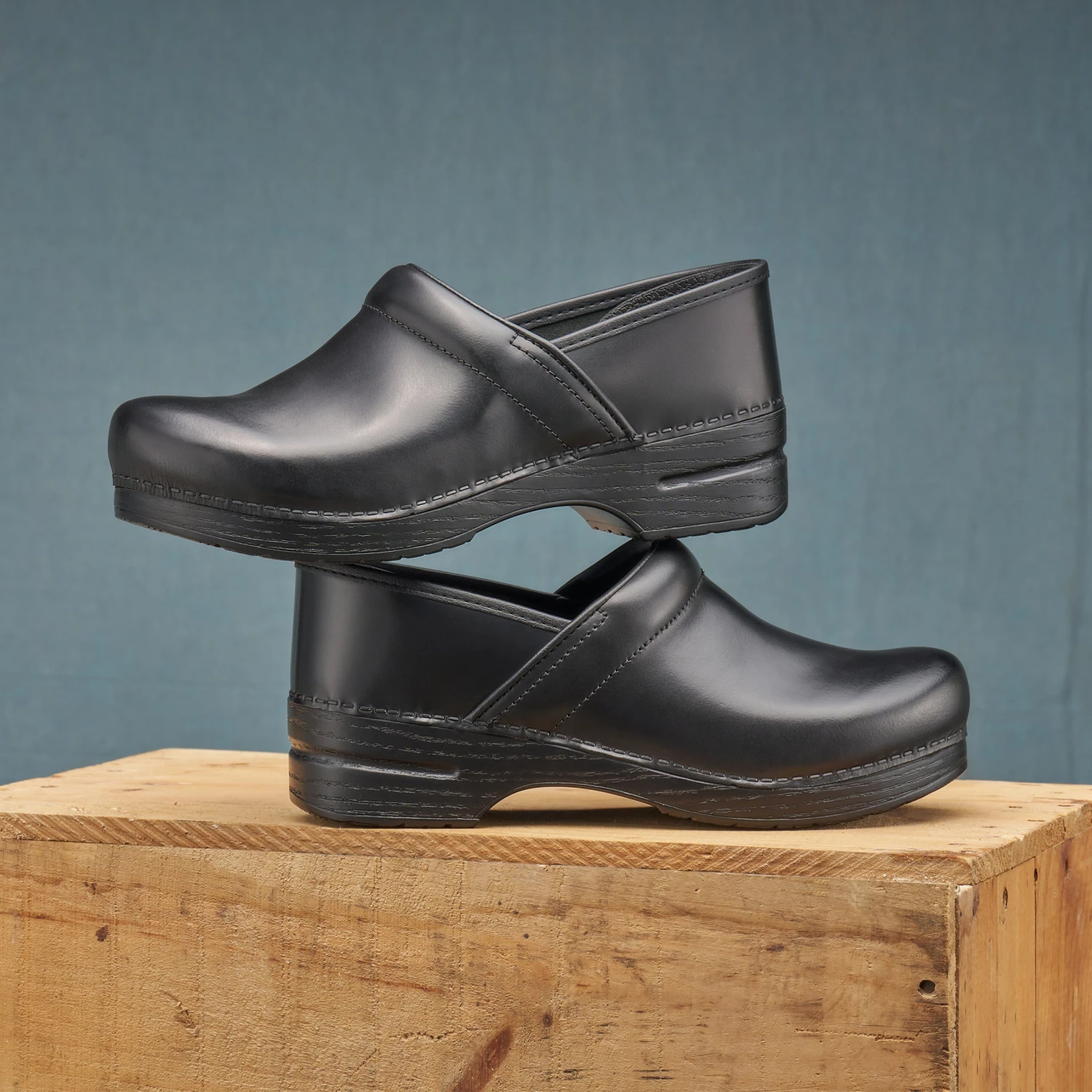 Modern Step Wear Store -Modern Step Wear Store Mens Black Cabrio PDP 2400x2400 6293908f 4307 41a9 a706 6aa00ce665db