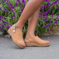 Modern Step Wear Store -Modern Step Wear Store Merrin PDP 2 2400x2400 5e30455a dac6 4abb b895 93ca9542f4e7