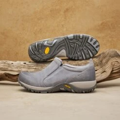 Dansko Pippy Grey Waterproof Burnished Suede -Modern Step Wear Store Pippy Gray PDP 3 2400x2400 4968e4dc eb73 4c9c a0e3 83afeffe6cc2