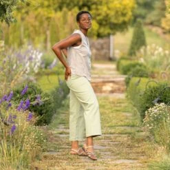 Dansko Roslyn Antique Silver Metallic -Modern Step Wear Store Roslyn Antique Silver PDP 1 2400x2400 3aaff868 49bf 4531 b993 b6f583f104b2