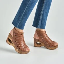 Adie Tan Calf 16 Adie Tan Calf -Modern Step Wear Store S25 Ashland Adie Tan 5701 2400x2400 79ffd63e 4074 4816 b356 3b1b60438a47