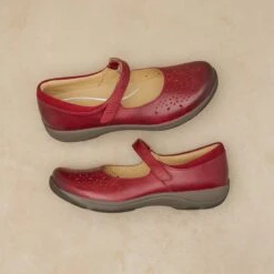 Dansko Stacy Wide Red Waxy Burnished 21 Dansko Stacy Wide Red Waxy Burnished -Modern Step Wear Store Stacey Red PDP 3 2400x2400 f0af4b11 dca1 447d afcf a4486ab95c21 1
