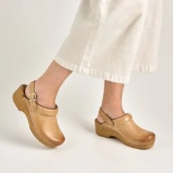 Dansko Ingrid Honey Distressed 20 Dansko Ingrid Honey Distressed -Modern Step Wear Store Stapled Ingrid Honey Distressed 226 2400x2400 c9e3e342 185b 4a81 bca0 1ffba851425f