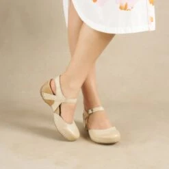 Tiffani Ivory Milled Burnished -Modern Step Wear Store Tiffani Ivory PDP 2 2400x2400 3efc86c5 16fc 4f89 8560 c143fedea790